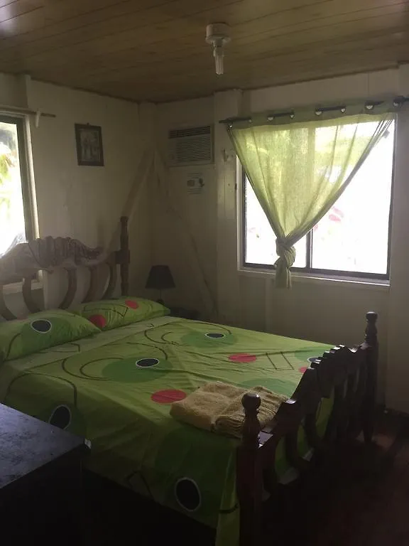 Posada Hippies Place Providencia Island